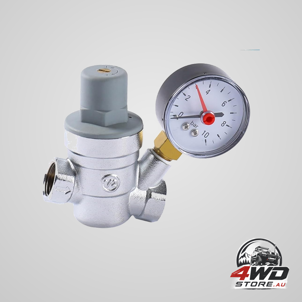 Adjustable brass pressure reducing valve with gauge for hot and cold water, DN15