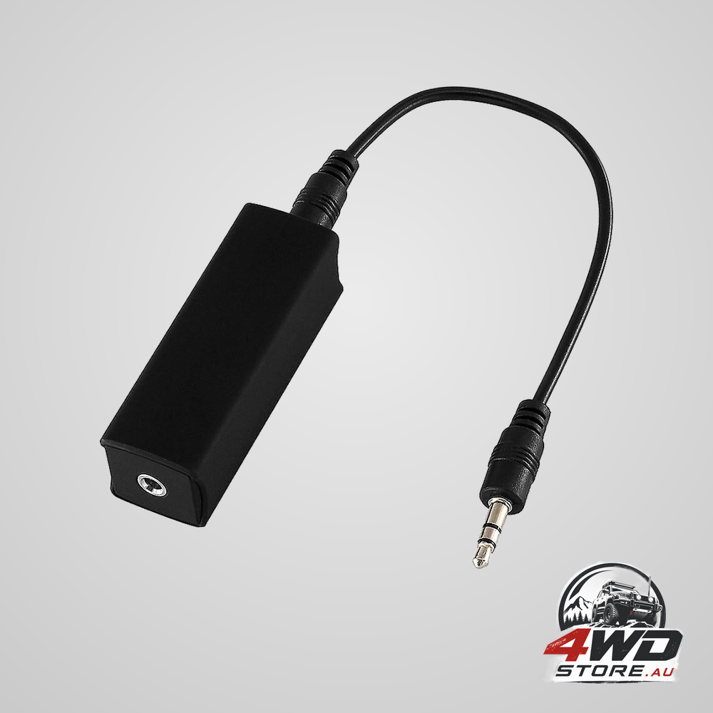 Ground loop noise isolator with 3.5mm cable — view 2