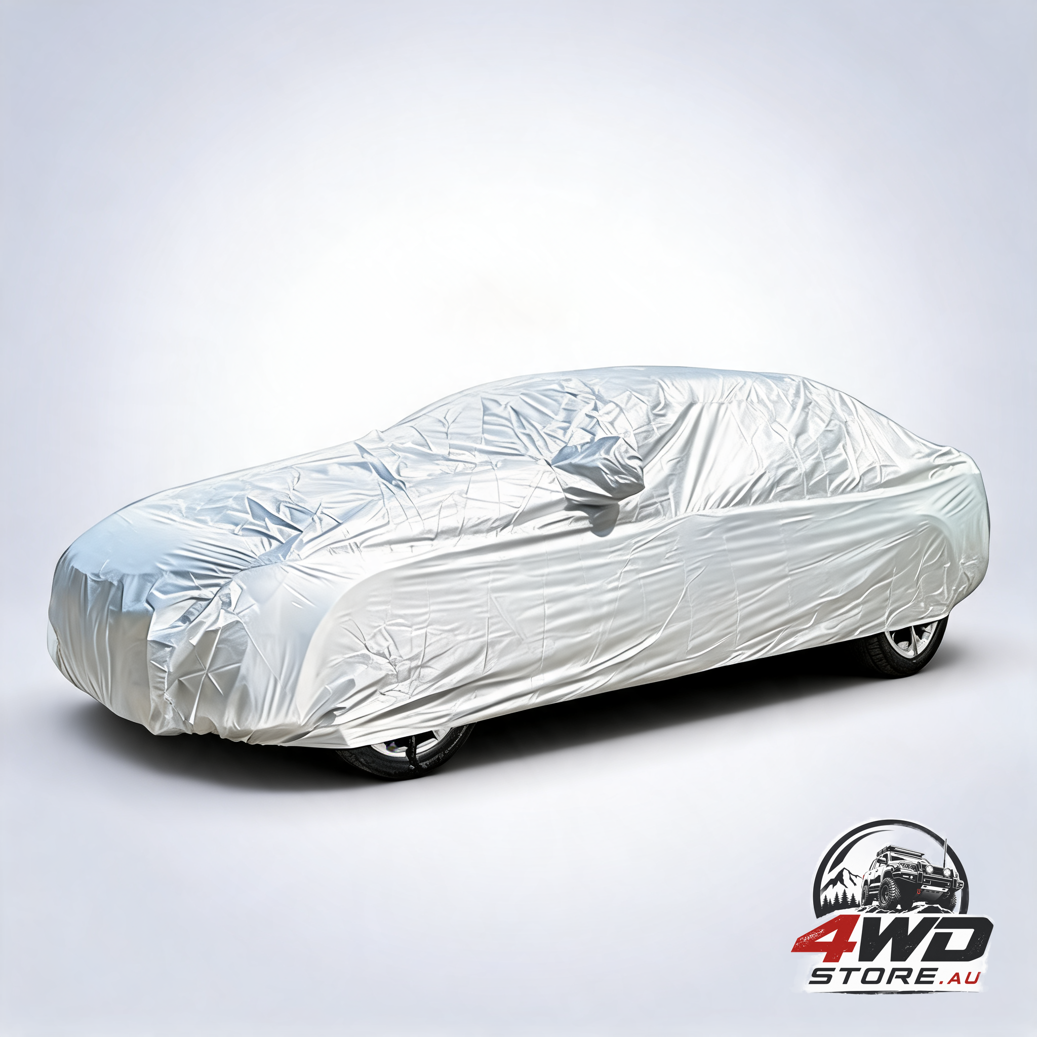 Silver off-road vehicle cover, 170T taffeta fabric for all-weather protection