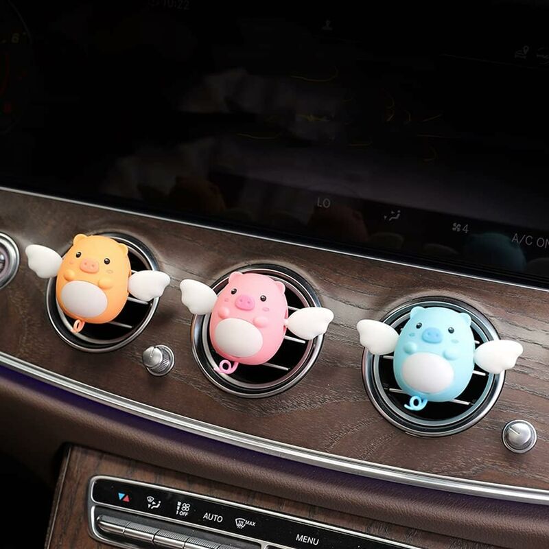 Car Vent Clip Pig Decoration — view 3