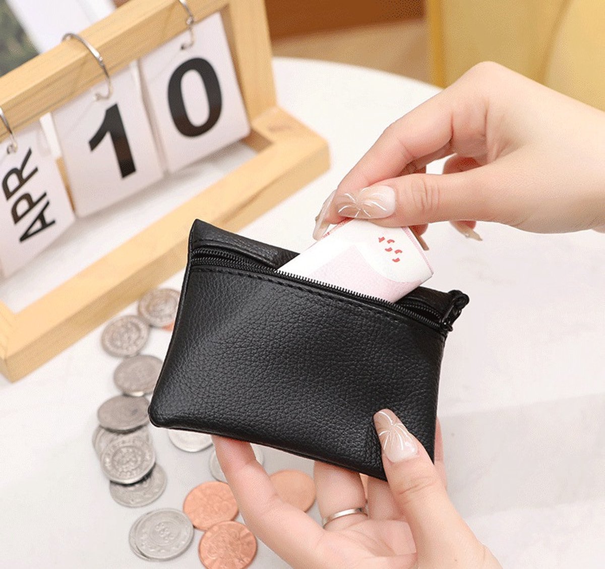 PU leather car key case green — view 4