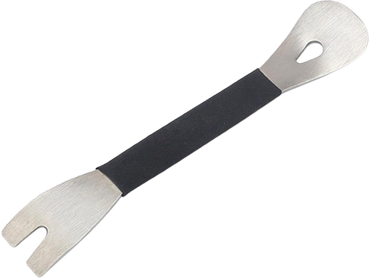 Car dashboard door panel removal tool — view 2
