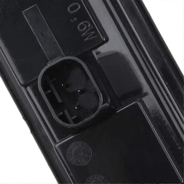 Focus M3 license plate light micro switch — view 3