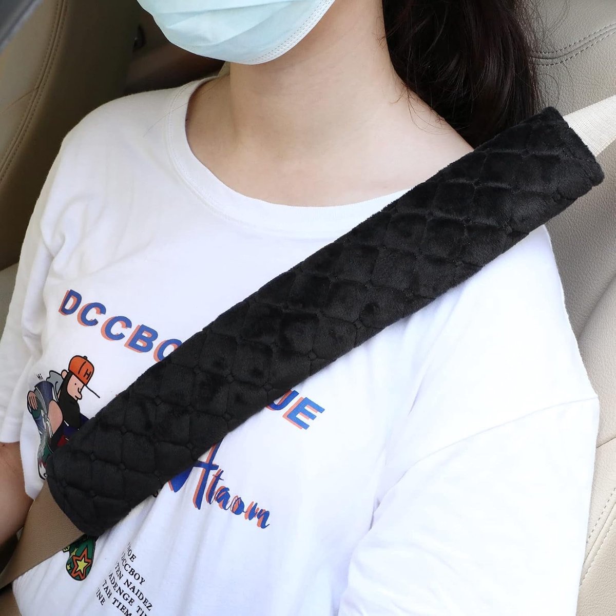 2 extended seat belt shoulder covers black — view 4