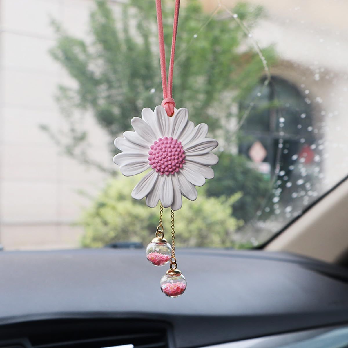 Daisy Car Hanging Ornaments for Women Girls — view 4