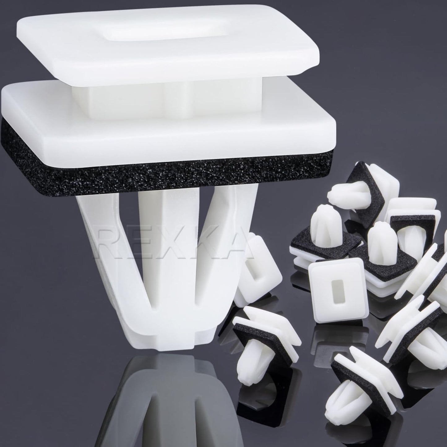 Rexka 20 piece Honda rocker moulding clips — view 2