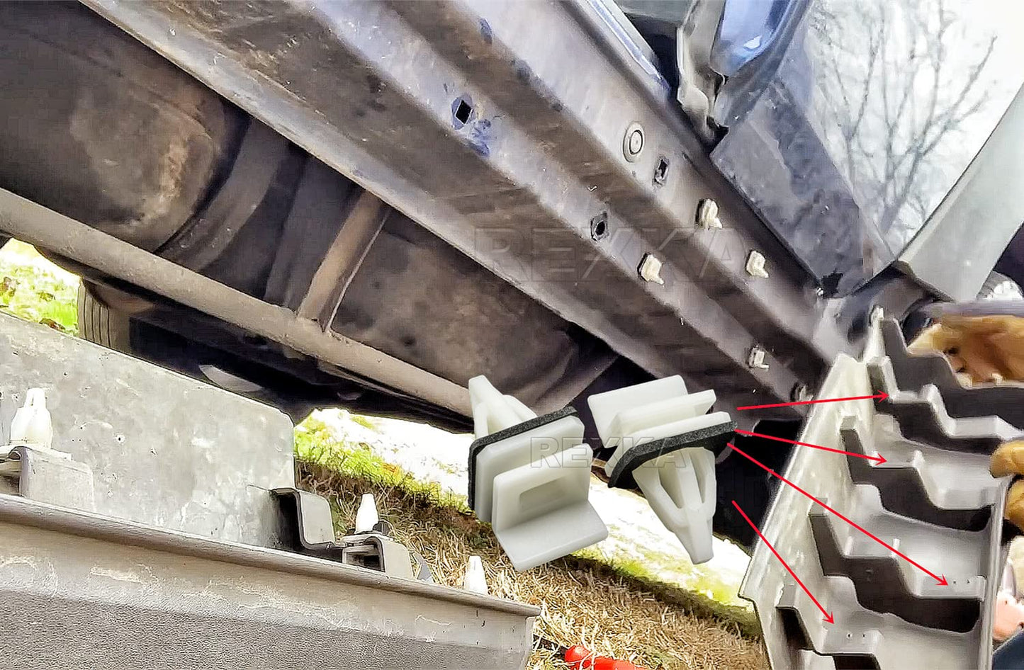 Rexka 20 piece Honda rocker panel clips — view 7