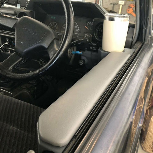 New Armrest Cup Holder Magnet Door — view 8