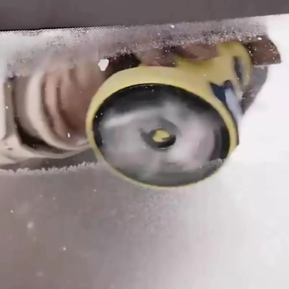 Yellow Rechargeable Electric Ice Scraper Handheld — view 3