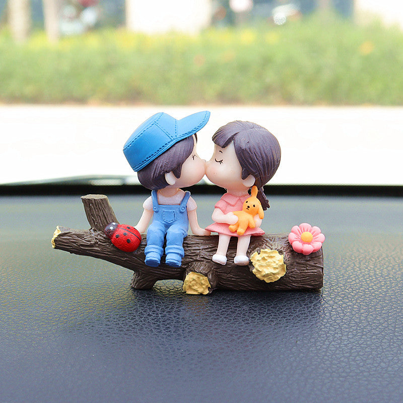 Cute couple car dashboard ornament — view 12