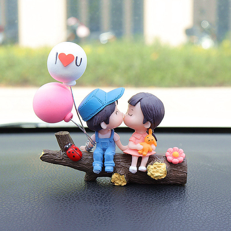 Cute couple car dashboard ornament — view 11