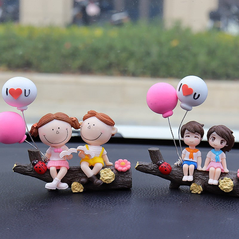 Cute couple car dashboard ornament — view 3