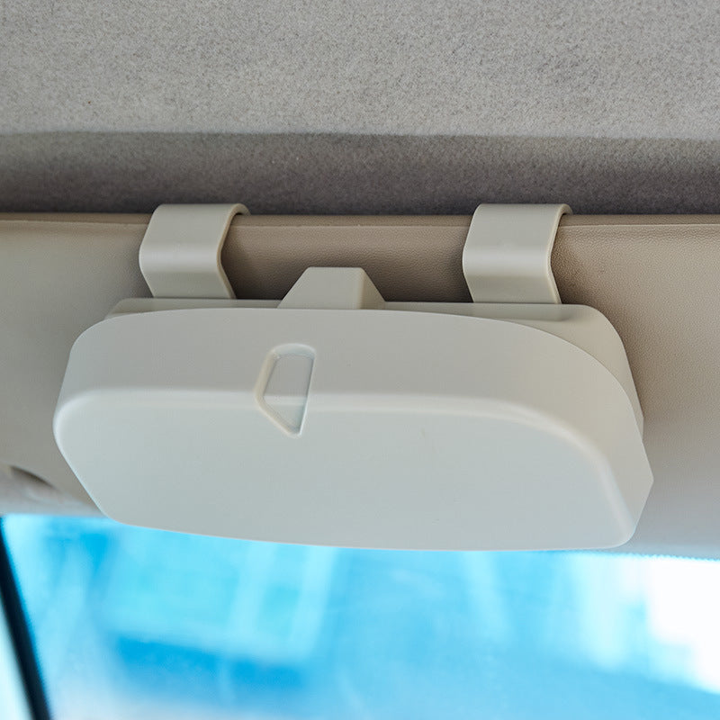 Car sun visor sunglasses case — view 9