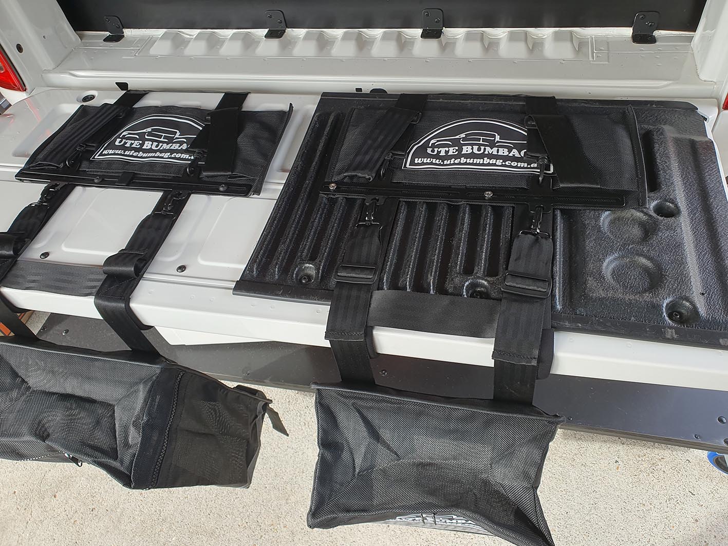Ute Bumbag Kit — view 4
