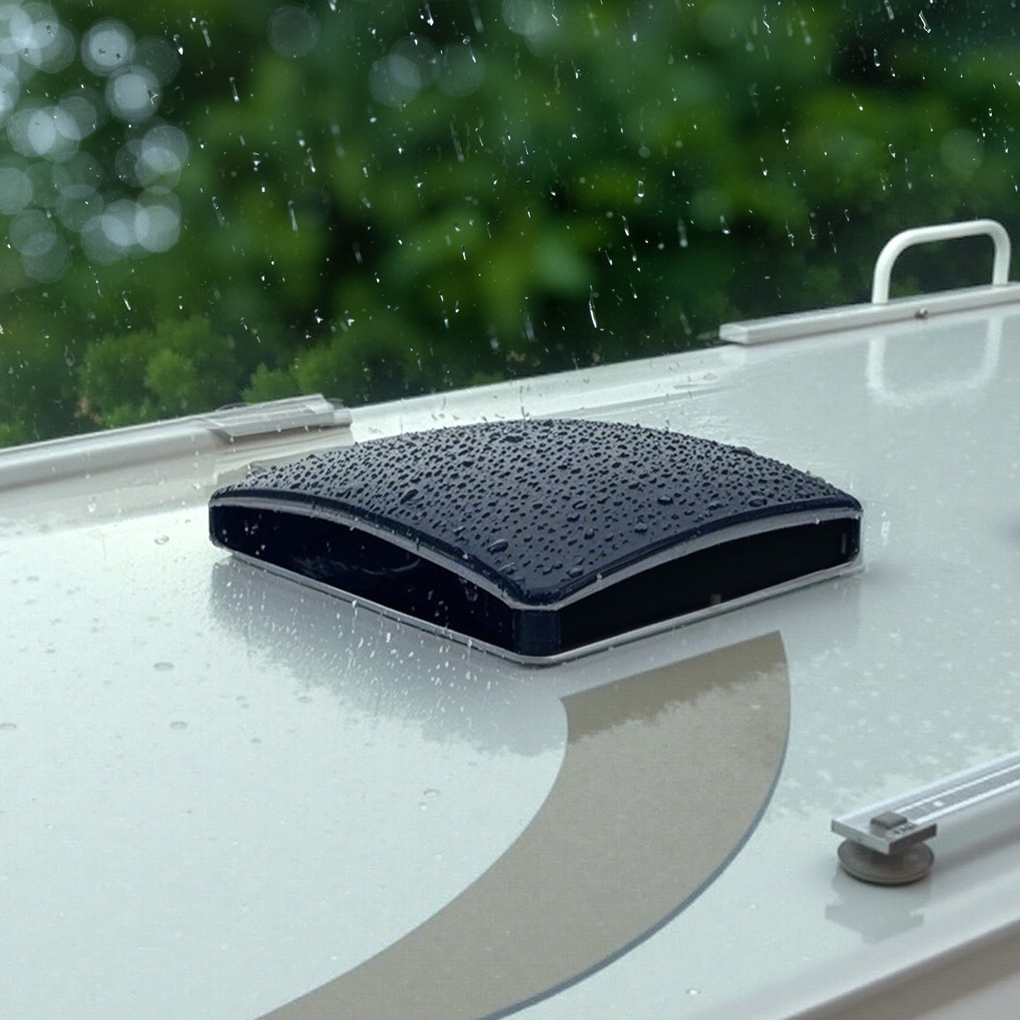 RV Vent Roof Fan 355.6 — view 9