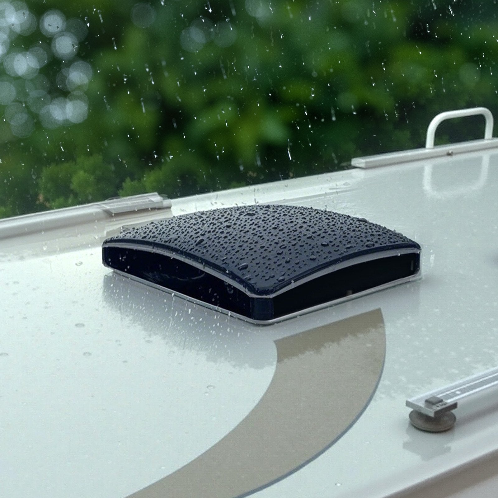 RV Vent Roof Fan 355.6 — view 9