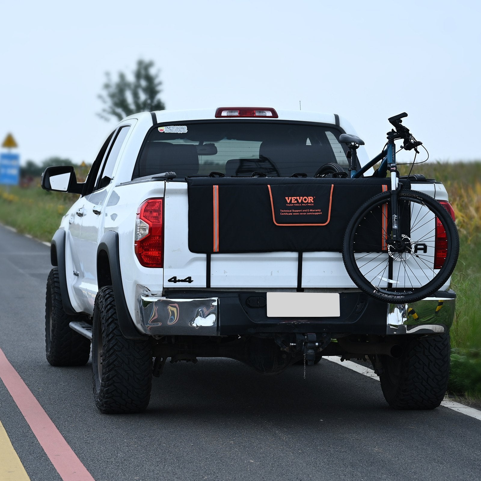 53-inch Tailgate Pad 5-Bike Pickup — view 9