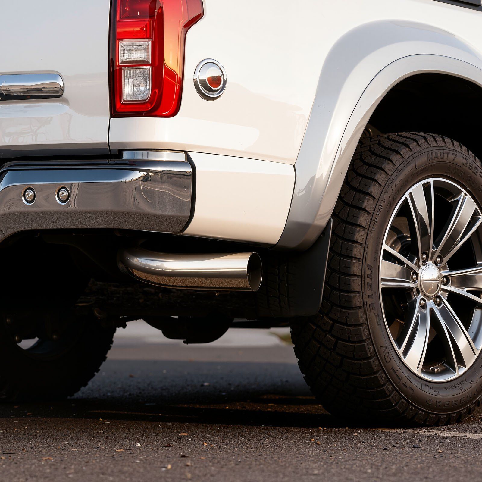 Elbow Exhaust Tip — view 9
