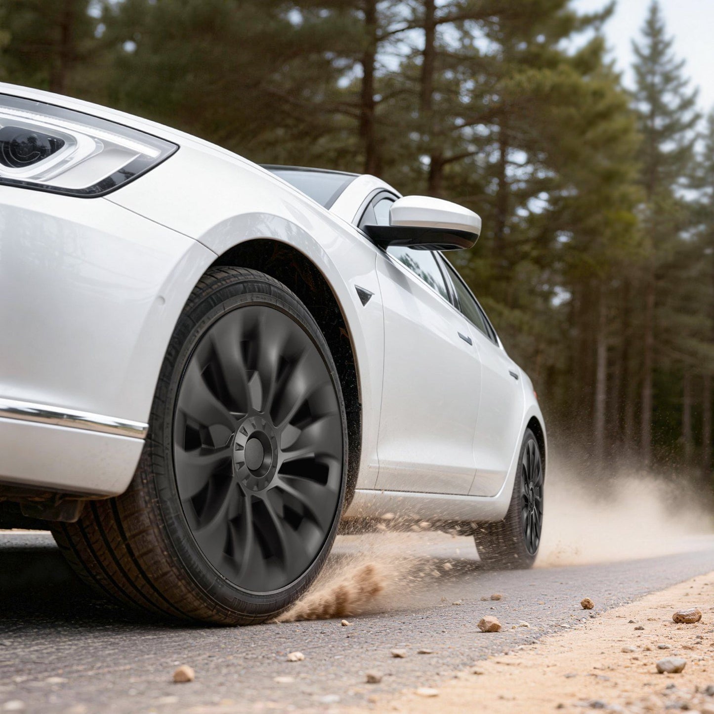 Tesla Model 3 18 inch hubcaps set of 4 — view 9